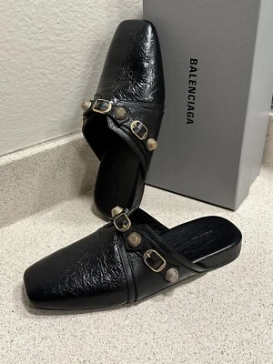 Acogedora mula Cagole Balenciaga. Talla IT 39. Nuevo con caja. Venta al por menor $990 Foto 1 de 4