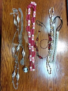 Lote de bisutería vintage Estate brazalete, cinturón, collar, gargantilla - Imagen 1 de 6