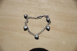 Small Charm Bracelet with six small hearts - Picture 1 of 4