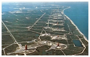 Luftraketenreihe Startplatz John F. Kennedy Space Center NASA Postkarte unbenutzt - Bild 1 von 2