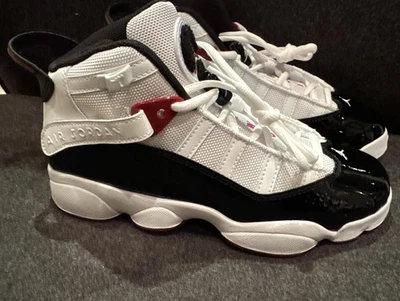 Jordan 6 Anillos (GS) Zapatos Niños Grandes Blanco/Negro-Rojo Universitario 323419-614 Foto 1 de 4