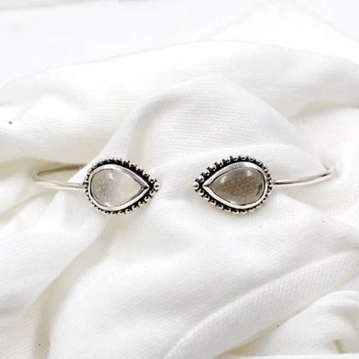 Bracciale con pietre preziose in cristallo trasparente, gioielli ossidati... - Immagine 1 di 4