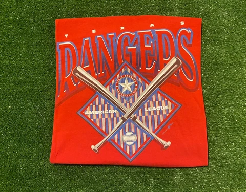 Vintage Hanes Texas Rangers spell out baseball bat t-shirt 2XL 1995 red MLB Cover