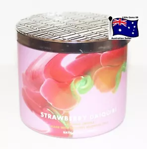 BATH & BODY WORKS CANDLE * Strawberry Daiquiri * 3 WICKS 14.5OZ JAR SCENTED - Picture 1 of 1