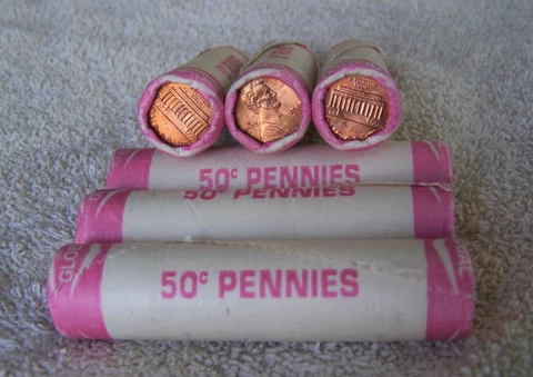1980 **Original Bank Wrapped ** Uncirculated Lincoln Cent Roll - OBW Pennys (X) Cover