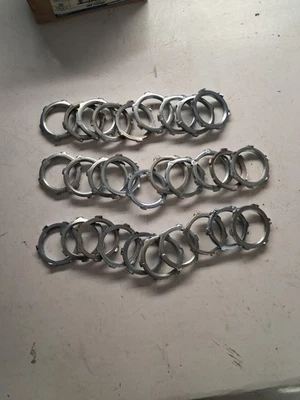 THOMAS & BETTS 143 TUERCA DE SEGURIDAD CONDUCTO DE ACERO, 1" (LOTE DE 30)  Foto 1 de 3