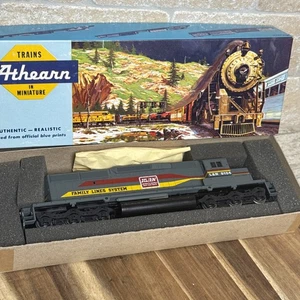 ATHEARN 4405 L&N FAMILY LINES SD40-2 8104 DIESEL ENGINE NEW - Picture 1 of 17