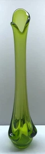 ART GLASS ~ HTF Vintage MCM Viking Glass ~ 15" Epic Drape Green Swung Vase VGC - Picture 1 of 6