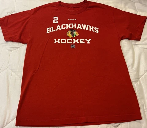 Men's Reebok NHL Chicago Blackhawks Duncan Keith Home Jersey #2 T Shirt L Large Cover