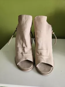 Dolce Vita, Beige, size 10 Woman's shoes, Open Toe Block Heel with Zipper - Picture 1 of 6