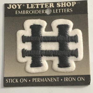Parche de aplique bordado con letrero Joy Letter Shop negro hashtag de 1,5"" hierro # - Imagen 1 de 5