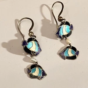 VINTAGE THOUSAND FLOWERS ENAMEL FISH EARRINGS w/FRESHWATER PEARL/STERLING - Picture 1 of 7