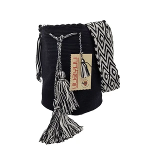 Borsa Wayuu Mochila Colombiana 🇨🇴 Grande Fatta a Mano Nuova con etichette Solida Casual Alta Qualità - Foto 1 di 10