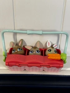 Littlest Pet Shop Baby Rabbit Bunnies Triplets 1332 1333 1334 Complete in Basket - Picture 1 of 8