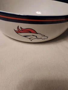 Denver Broncos Keramik Partyschale von The Memory Company - Bild 1 von 3