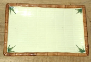 Japanese Ceramic Sushi Dish Cream Color with Bamboo Pattern - Imagen 1 de 2
