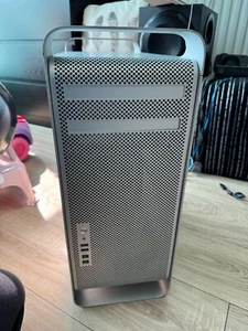 Apple Mac Pro workstation 12 core 2x3.46 GHz CPU + 128GB RAM + 1TB SSD + RX 580 - Afbeelding 1 van 17