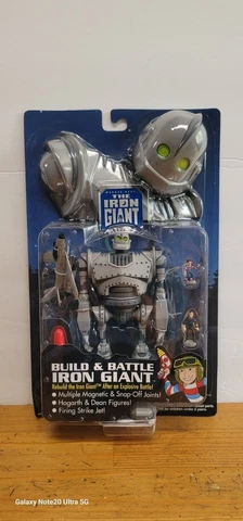 Vintage Trendmasters 1999 The Iron Giant Build and Battle Figure - New Sealed Cover