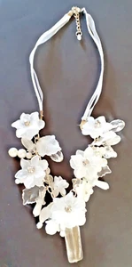 FLOWER NECKLACE STATEMENT LUCITE/GLASS BEADS ADJUSTABLE WHITE MIX HAND THREADED - Picture 1 of 1