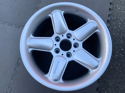 RARE 1 X single 17X8.5  Genuine AC Schnitzer Type 2 Rim restored to showrm cond - Image 1 of 4