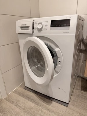 Bosch Waschmaschine Serie 4, 7 kg, 1.400 U/min., WAN282A2 - Bild 1 von 3