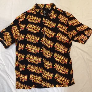 H &M Stranger Things Men’s Short Sleeve Button Shirt Size Medium - Picture 1 of 5