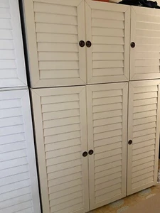 Armadio E Cassettiere - Foto 1 di 4