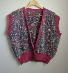 Vintage handmade hand knitted open weave textured sleeveless wool vest, Size L - Picture 1 of 9