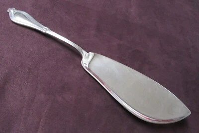 WHITTIER Ice Cream Knife Tiffany Silverplate 1915 Engraved Pleiades        gbr - Изображение 1 из 4