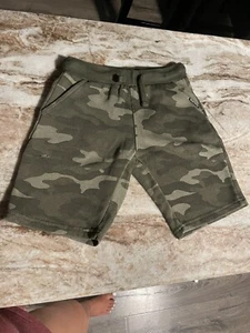 Pantalones cortos de sudor camuflado Buffalo David Britton niños grandes 7 niños angustiados - Imagen 1 de 7