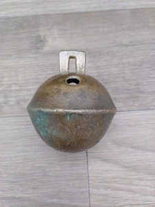 Antica campana a slitta in ottone del 1800 - Foto 1 di 8