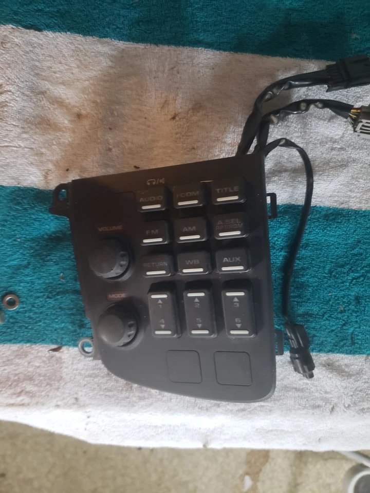 Panel de control estéreo de audio Goldwing F6B GL-1800B 2013  Foto 1 de 1