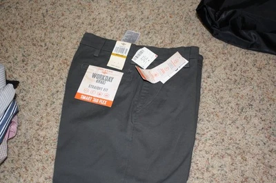 New Mens Dockers Pants Signature Khaki 29 x 30 Smart 360 Flex  gray - Image 1 of 4
