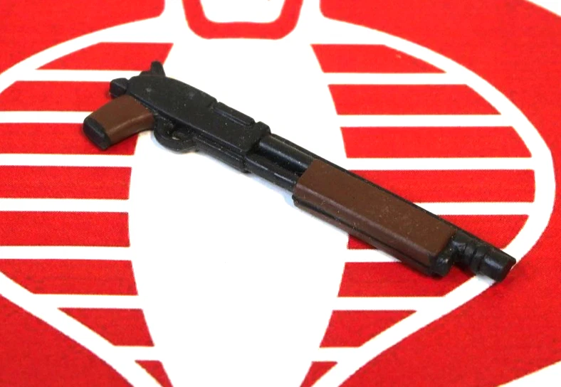 Resident Evil 2 Arma Leon Kennedy Escopeta Toy Biz 1999 Figura Accesorio Foto 1 de 1