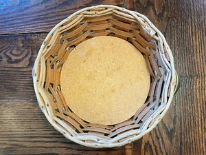 *Vintage* Cestino rotondo in vimini Corning per piatto casseruola Pyrex 024-624-684 2 qt. - Foto 1 di 6