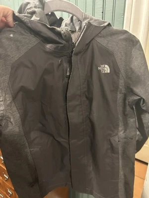 Chaqueta ligera The North Face, niños talla 6, nueva sin etiquetas Foto 1 de 4