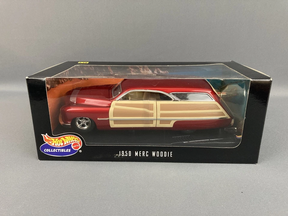 Hot Wheels 2000 Collectibles - 1950 Merc Woodie Scale 1 18