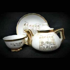 Juego de té en miniatura vintage Six Flags Over Texas Souvenir platillo taza Japón años 60 - Imagen 1 de 11