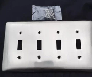 Placa de pared de interruptor de palanca cuádruple - acabado níquel satinado - Imagen 1 de 6