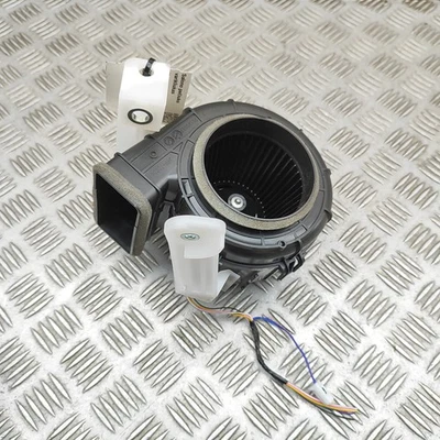 TOYOTA COROLLA Estate E21 Battery cooler fan G9230-12020 32753676 - Image 1 of 4