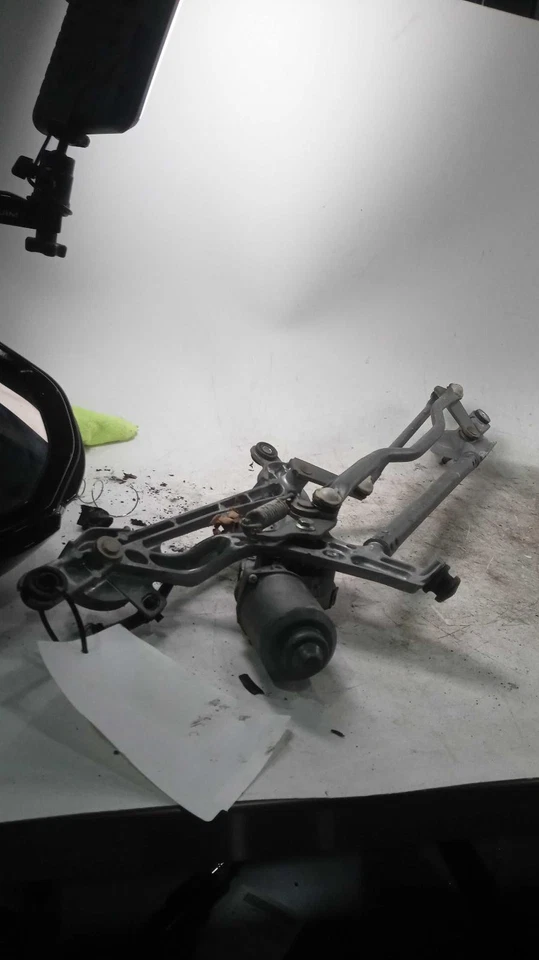 2010 LEXUS HS250H Wiper Motor OEM RED 213K Miles Warranty NJ25-15628-401981 Foto 1 de 3