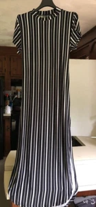 B Famous Women’s Maxi Dress Striped Size XL - Picture 1 of 5