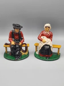 Vintage Pair Cast Iron Bookends or Door Stops of Amish Man & Woman Felt Base - Picture 1 of 9