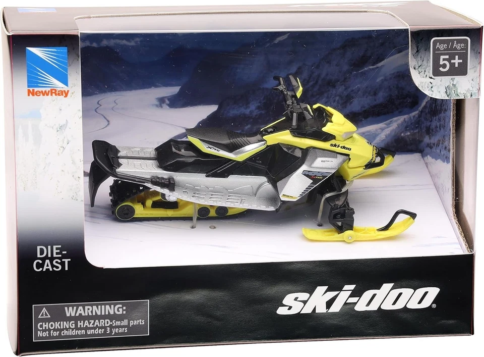 Ski-Doo MXZ X RS 1 20 Scale Snowmobile Model 58203 xmas stocking stuffer - Image 1 of 1