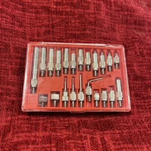 LLDSIMEX Juego de 22 Piezas Dial e Indicador Electrónico Rosca Pulgada 4-48 - Imagen 1 de 7