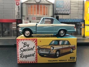Triumph Herald Coupe (N0.231) (Corgi Retro Re-Release NEW) - Picture 1 of 7