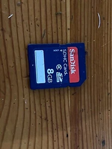 San Disk 8GB SDHC Memory Card For DSLR Camera - Picture 1 of 2