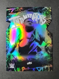 Otis 2025 Topps Finest WWE Intimidators Die Cut Refractor /75 - Bild 1 von 2