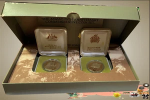 The Anzac 75th Anniversary Commemorative 2 Coin Set - Picture 1 of 2