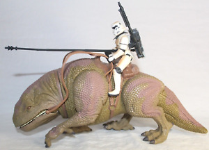Star Wars Dewback figure 1997 COMPLETE with Imperial Sandtrooper Kenner POTF